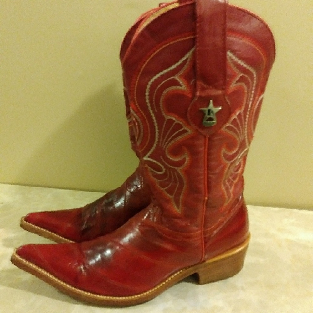 Ladies Boots - Picture 1 of 4